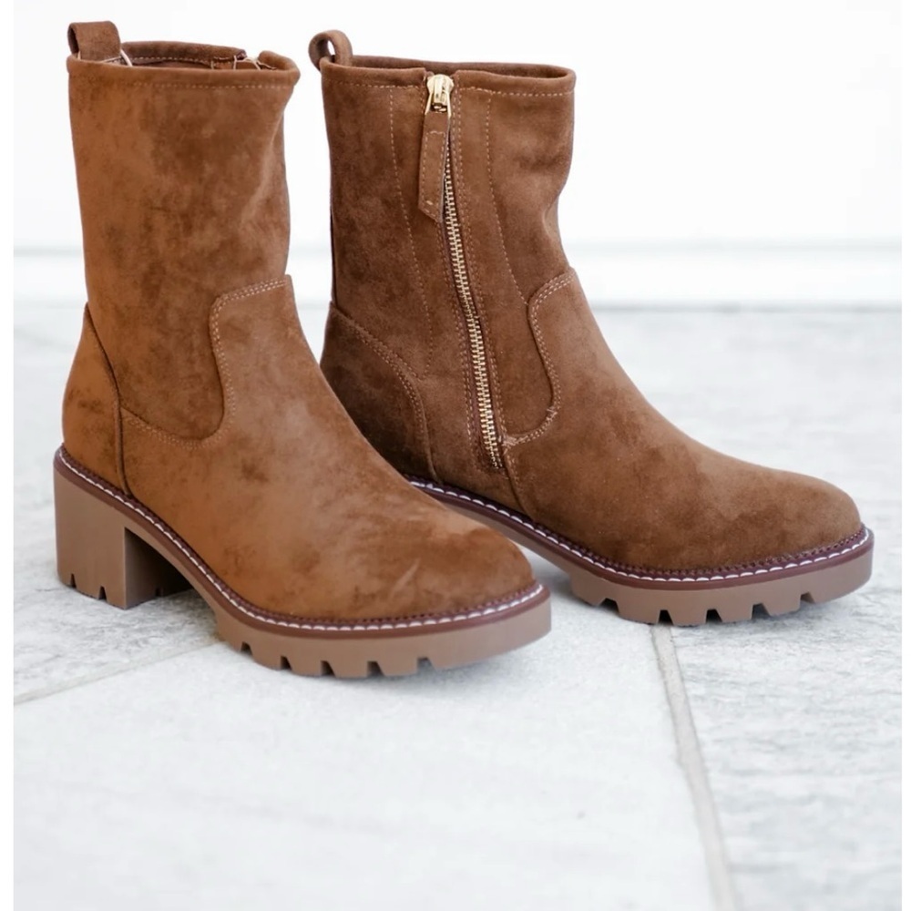 NWB MIA Brown Suede Ankle Booties